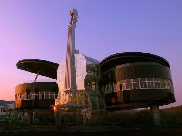 Piano and Violin Building, China