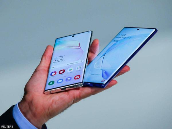 Samsung deletes its satirical ads from removing the audio port on iPhone